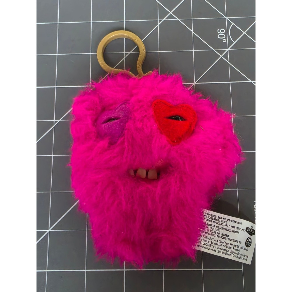 Fuggler Zuru Spin Master Cardiac Creeper Keychain Heart Eyes Teeth Monster 2024